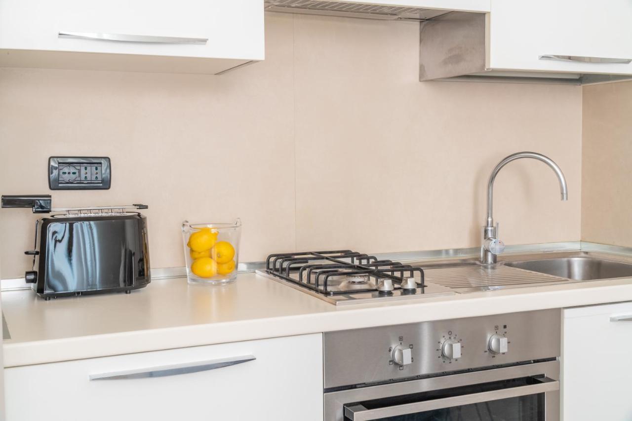 Accademia Apartments R&R Wenecja Zewnętrze zdjęcie