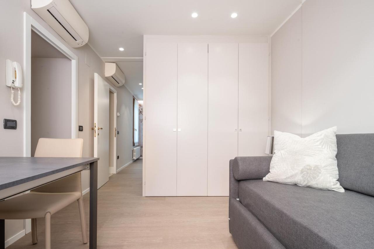 Accademia Apartments R&R Wenecja Zewnętrze zdjęcie