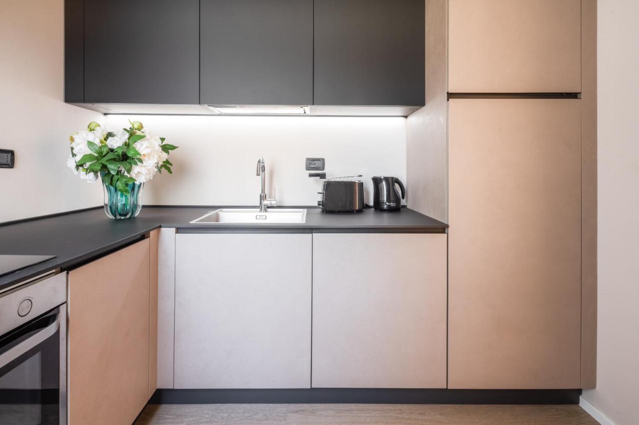 Accademia Apartments R&R Wenecja Zewnętrze zdjęcie